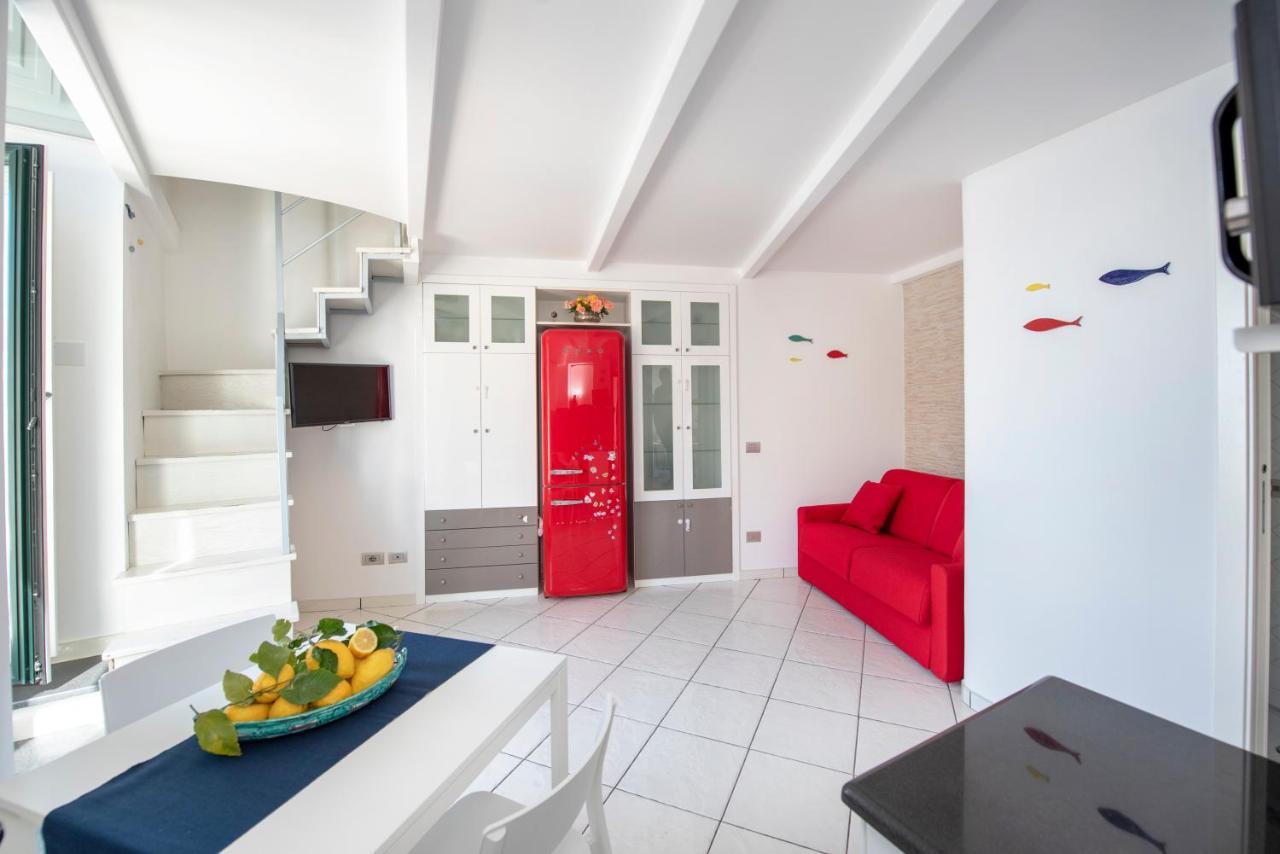 Apartamento Il Nido Del Gabbiano Minori Exterior foto