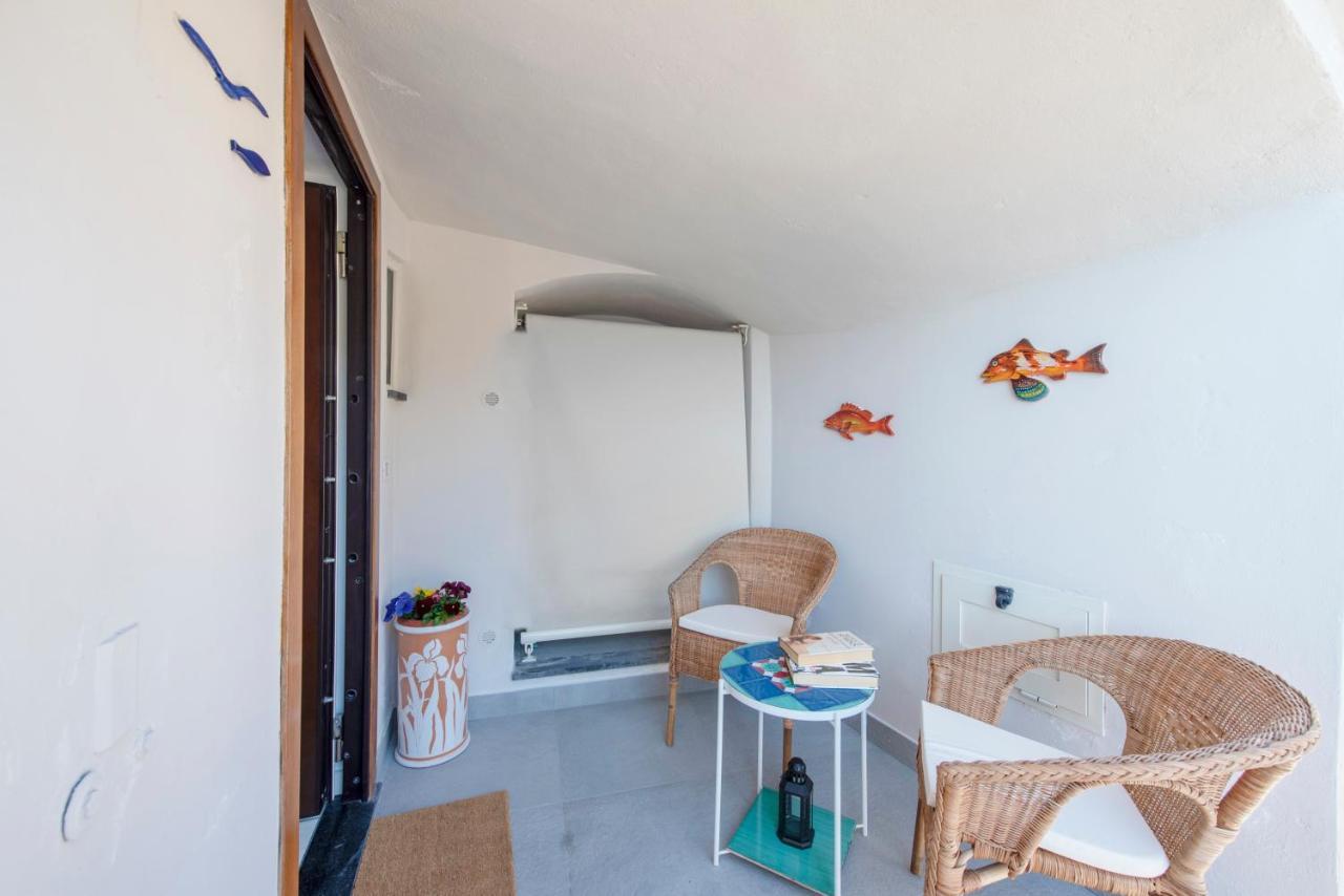 Apartamento Il Nido Del Gabbiano Minori Exterior foto